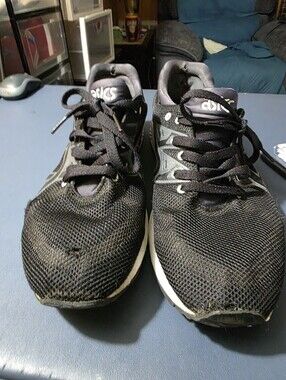 ASICS Men’s Black Athletic Running Shoes Size 10m, Beaters
